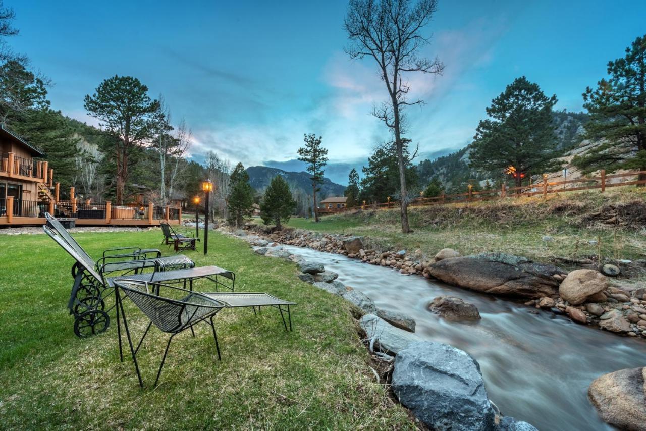 4 Seasons On Fall River Estes Park